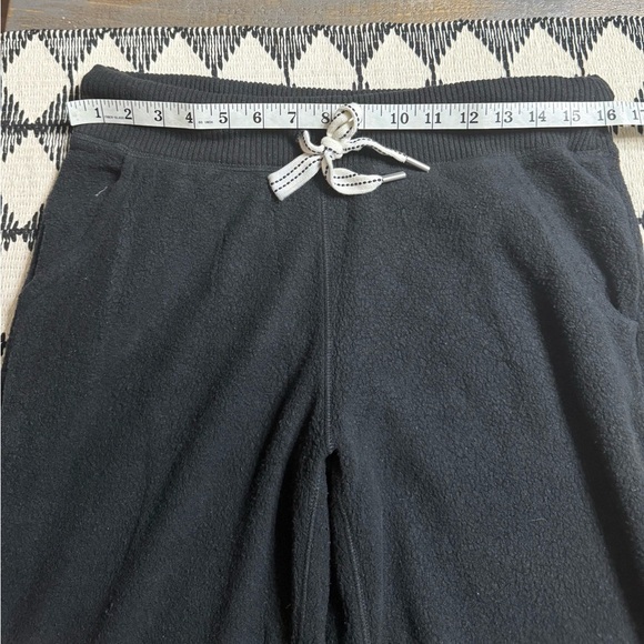 Aerie Black fleece Joggers Relaxed Fit - Picture 5 of 7